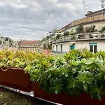 Casa Gomes-Central Station